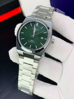 Modern Integrated Steel Bracelet Watch – Emerald Green Dial