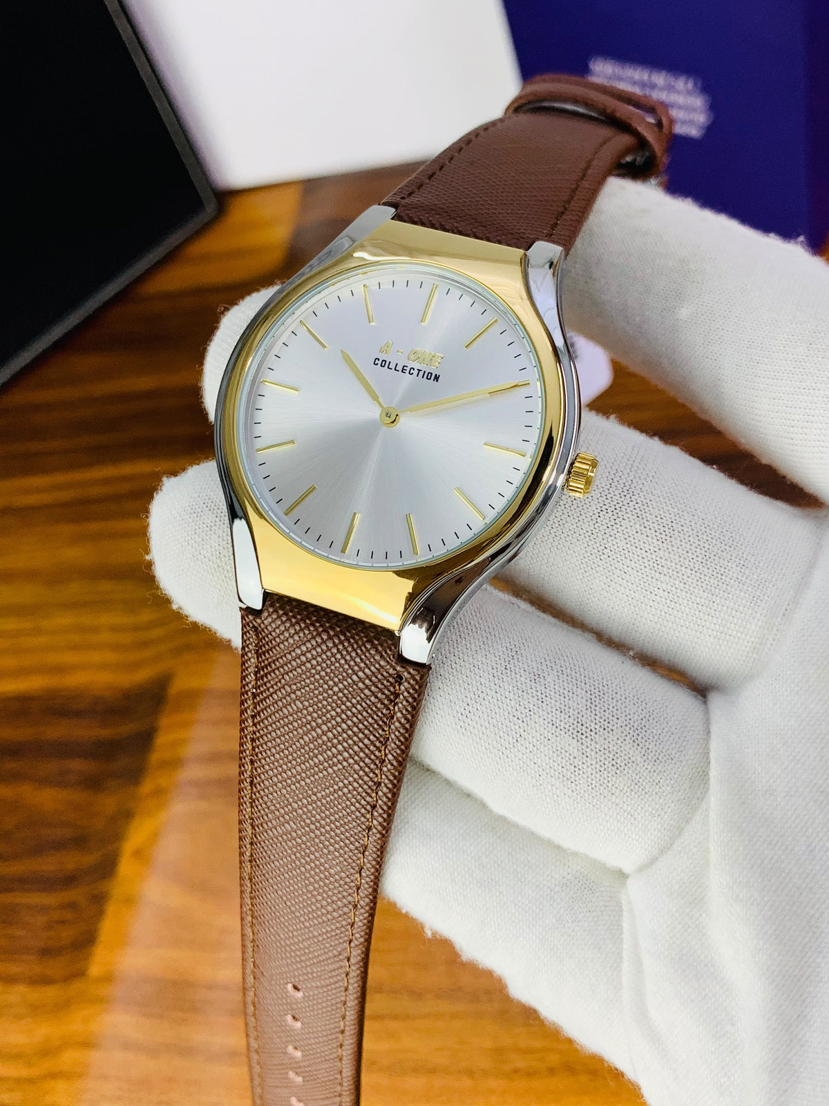 A-ONE Collection Classic Minimalist Analog Watch – Silver Dial / Brown Strap