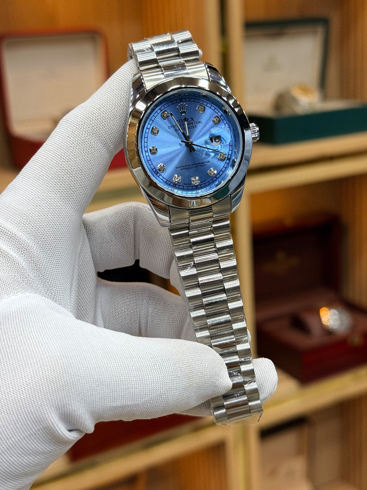 Signature Two-Tone Classic Bracelet Watch – Silver / Ice Blue Dial